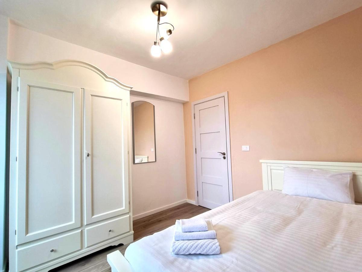 Inima Iasului - Central View Apartment ยาช ภายนอก รูปภาพ